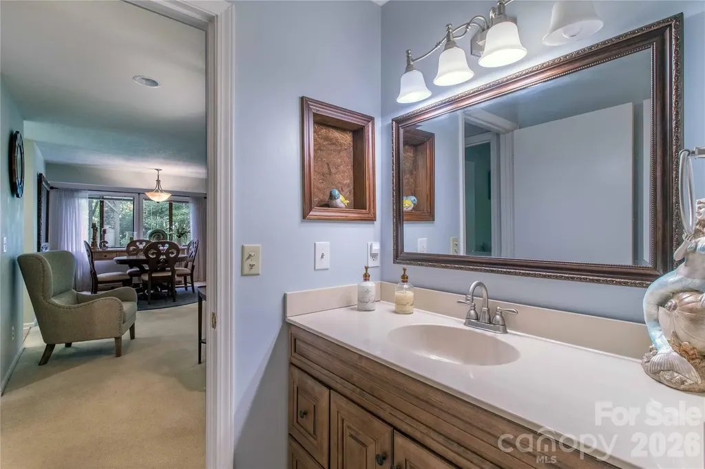 3A Cedarwood Drive Asheville NC 28