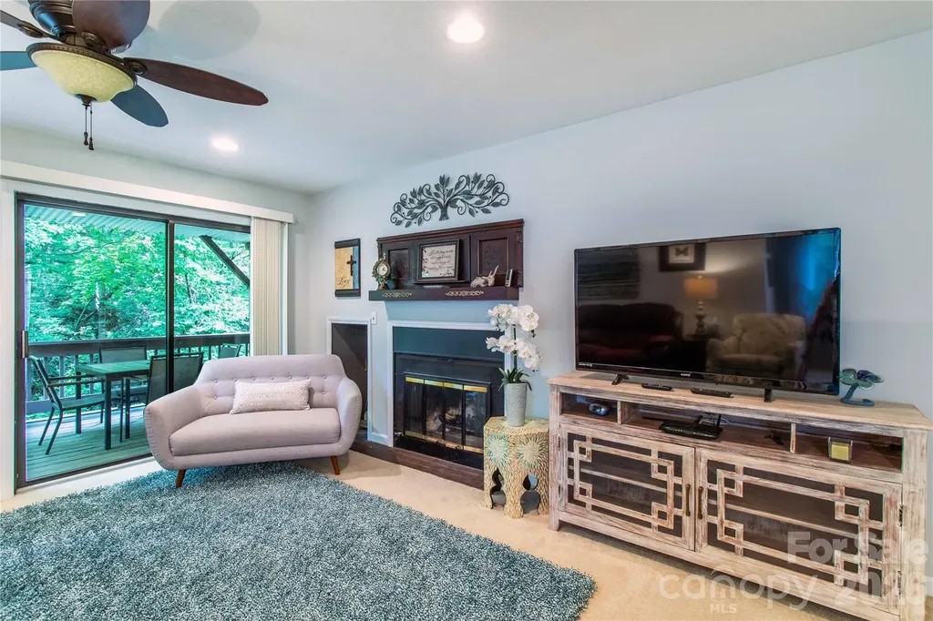 3A Cedarwood Drive Asheville NC 28