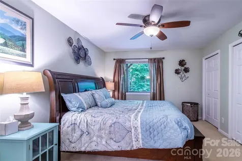 3A Cedarwood Drive Asheville NC 28
