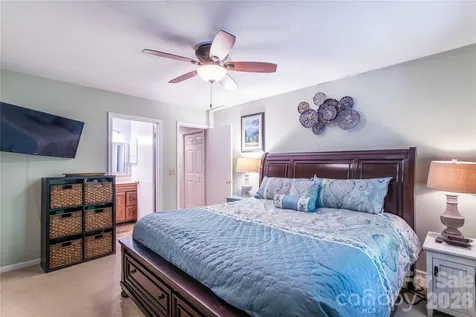 3A Cedarwood Drive Asheville NC 28