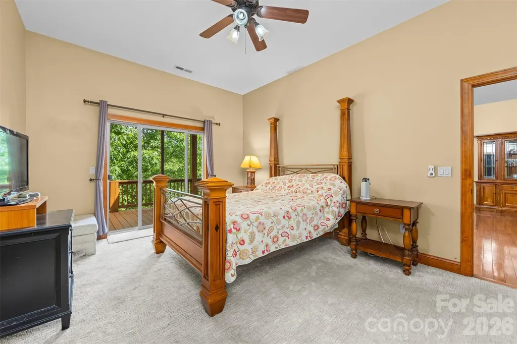 226 Sawgrass Drive Whittier NC 28789