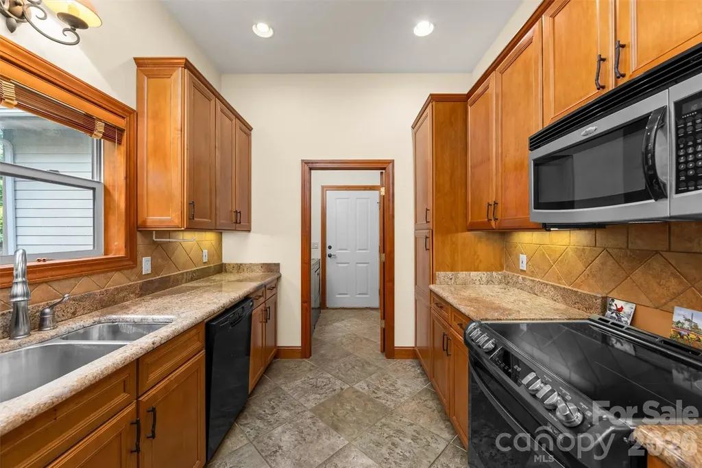 226 Sawgrass Drive Whittier NC 28789