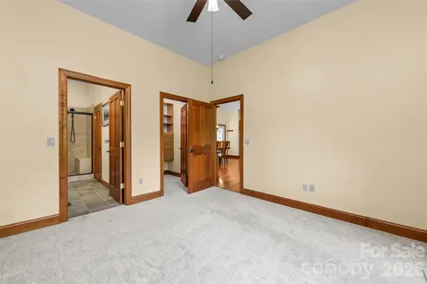 226 Sawgrass Drive Whittier NC 28789