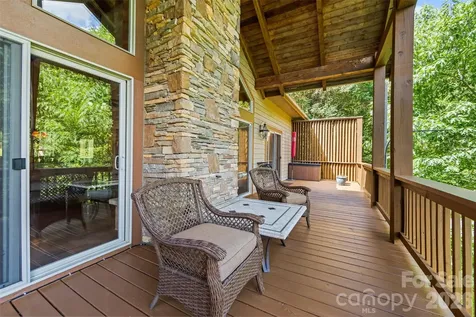 226 Sawgrass Drive Whittier NC 28789