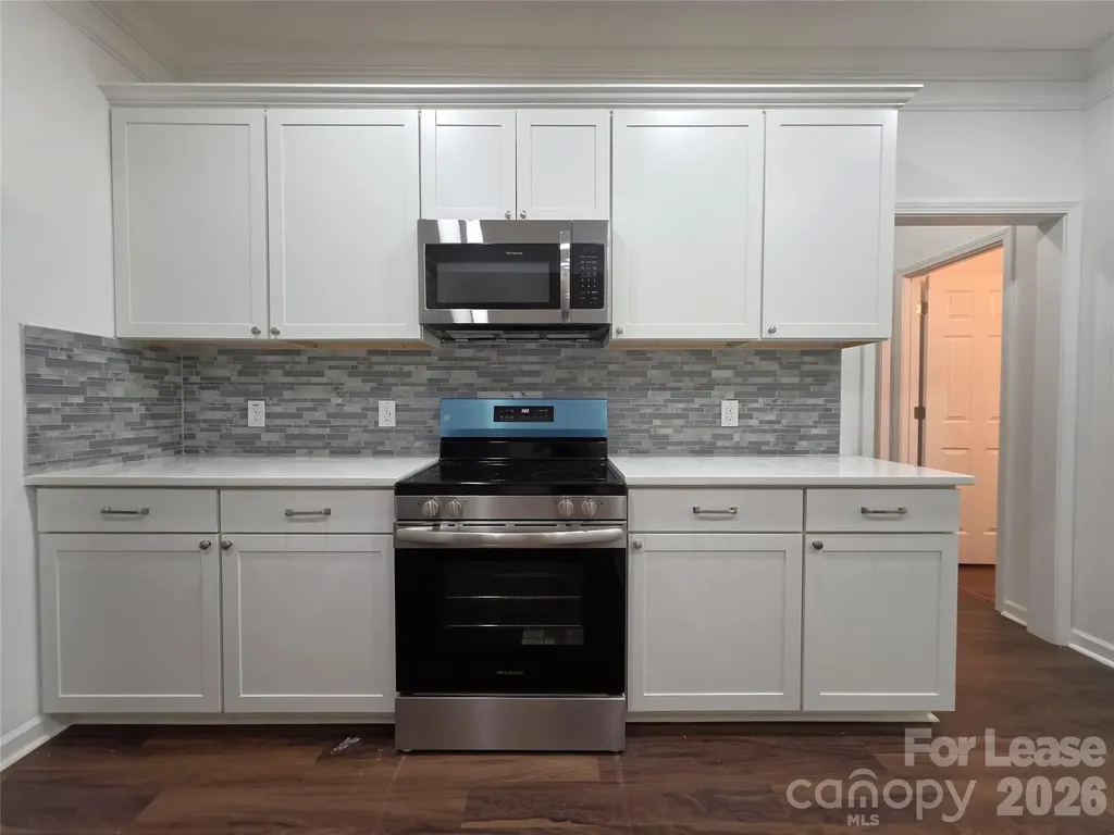 595 Foxwood Drive SE Concord NC 28025