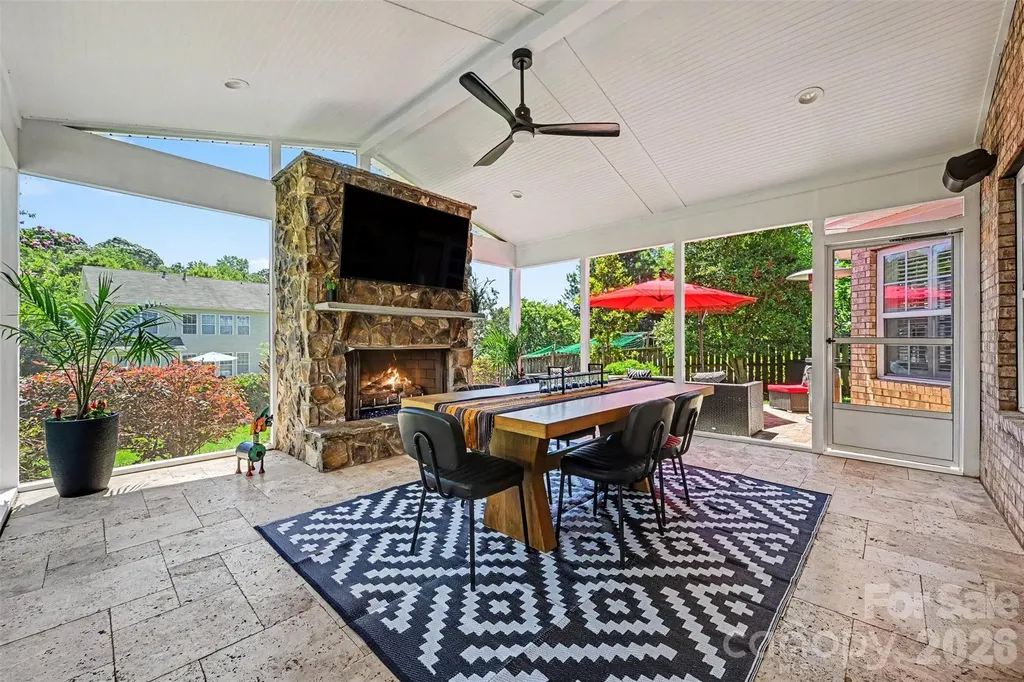 13719 Daltrey Lane Charlotte NC 28277