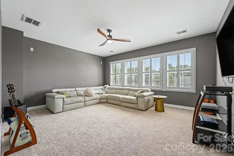 13719 Daltrey Lane Charlotte NC 28277