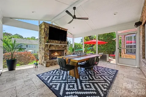 13719 Daltrey Lane Charlotte NC 28277