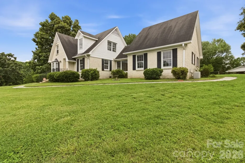 3343 Olde Creek Trail Matthews NC 28105