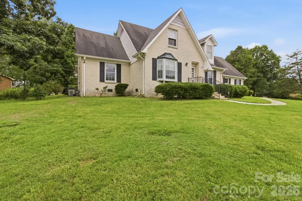 3343 Olde Creek Trail Matthews NC 28105