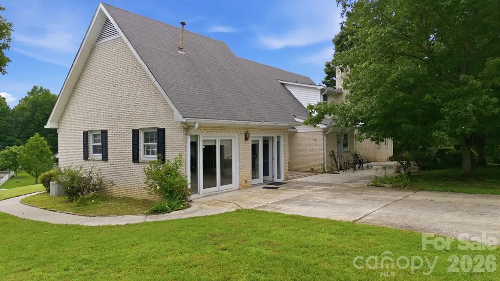 3343 Olde Creek Trail Matthews NC 28105
