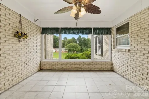 3343 Olde Creek Trail Matthews NC 28105