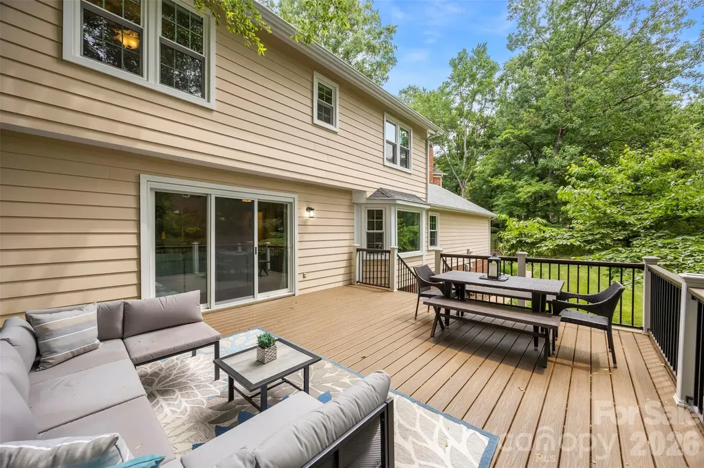 2328 Wittstock Drive Charlotte NC 28210