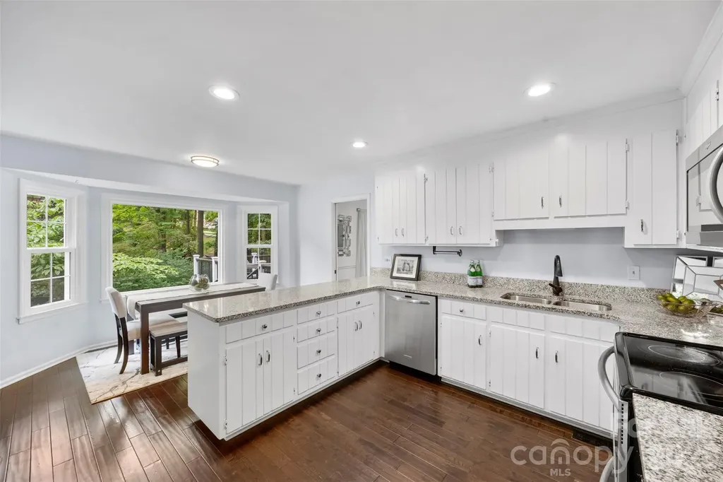 2328 Wittstock Drive Charlotte NC 28210