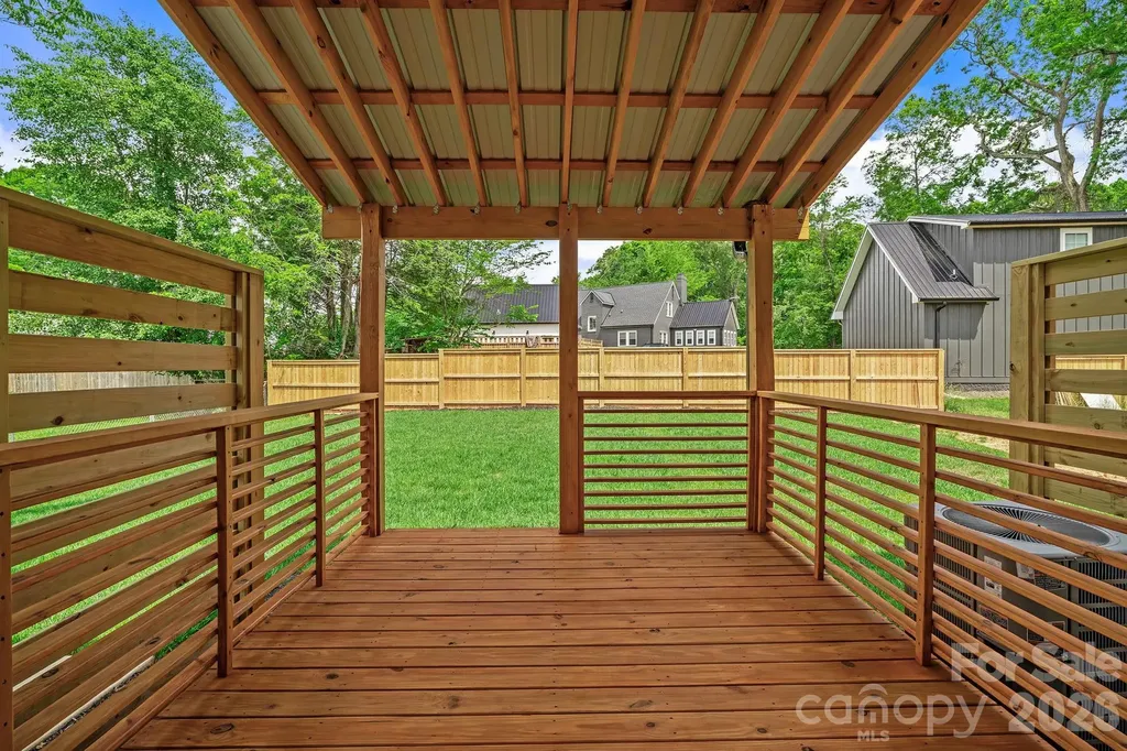 11 Gudger Road Asheville NC 28806