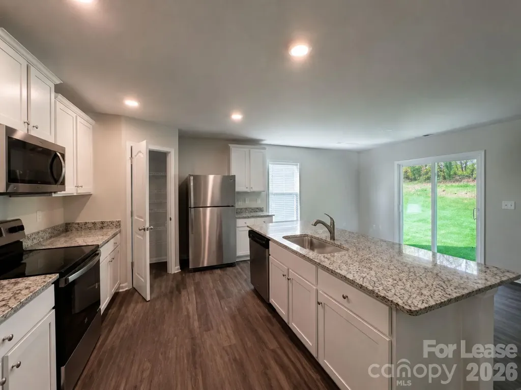 9123 Creedmore Hills Drive Charlotte NC 28214