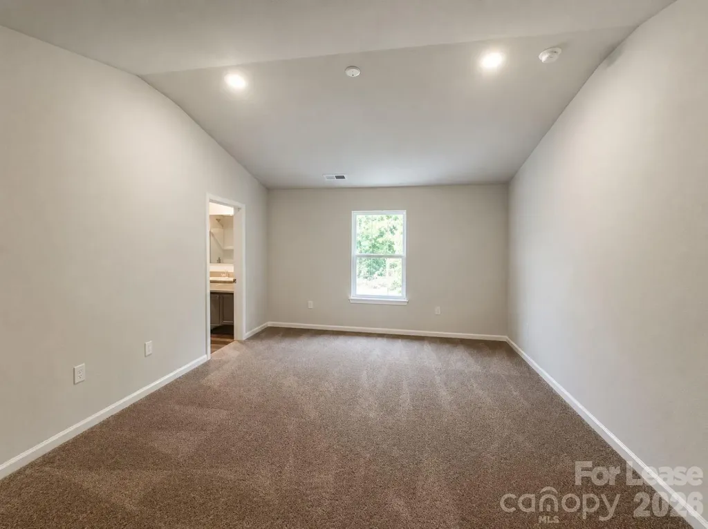 9123 Creedmore Hills Drive Charlotte NC 28214