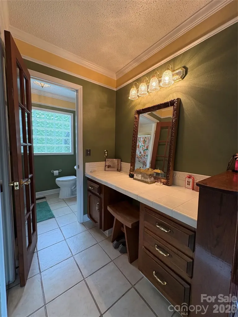 214 Fallingwood Circle Gastonia NC 28056