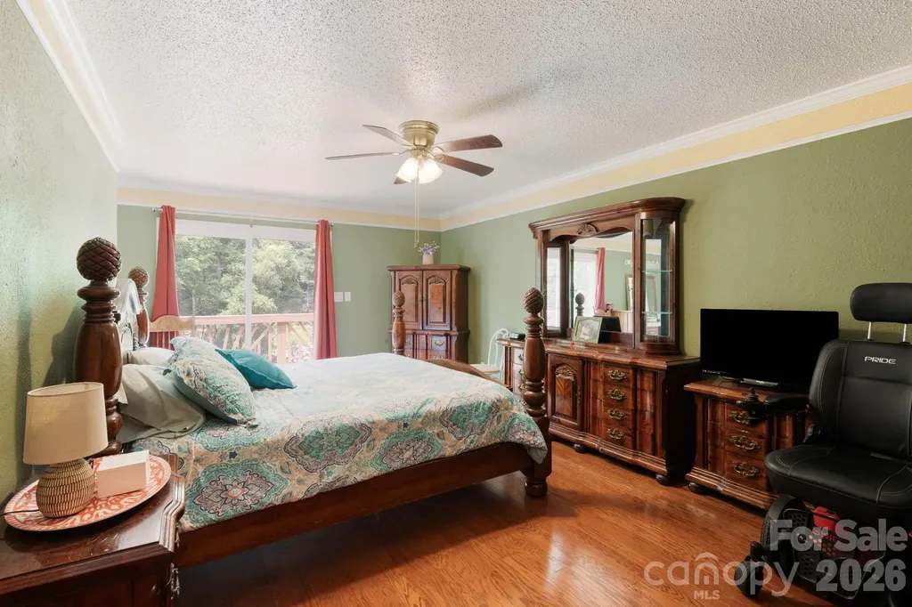 214 Fallingwood Circle Gastonia NC 28056