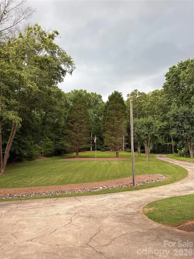 214 Fallingwood Circle Gastonia NC 28056