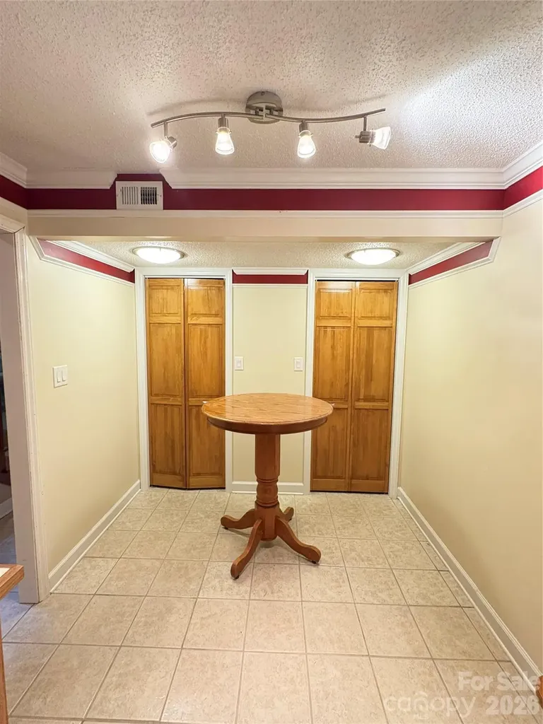 214 Fallingwood Circle Gastonia NC 28056