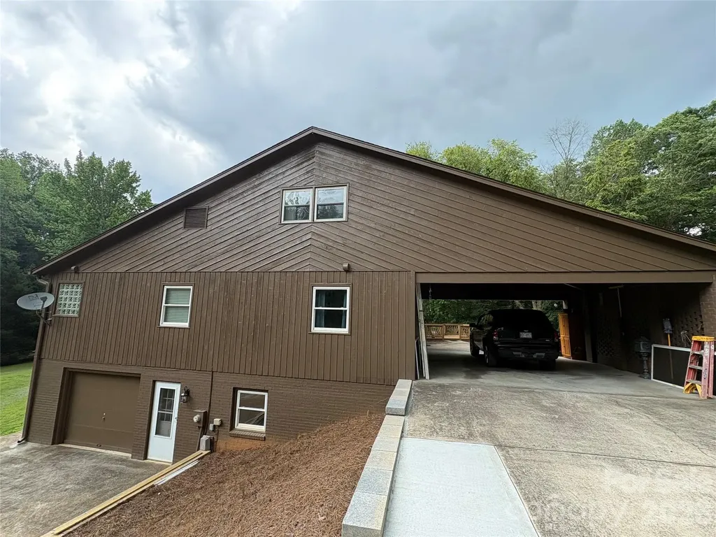 214 Fallingwood Circle Gastonia NC 28056