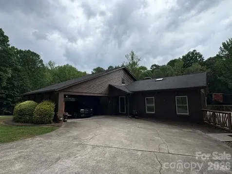 214 Fallingwood Circle Gastonia NC 28056