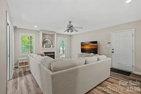 12109 Baywoods Drive Tega Cay SC 29708