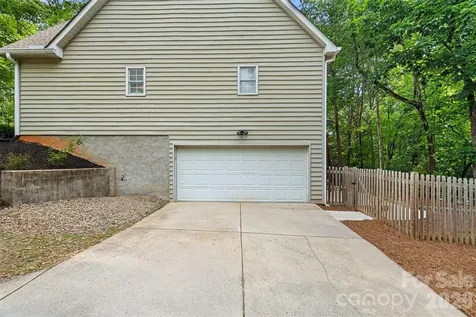 12109 Baywoods Drive Tega Cay SC 29708