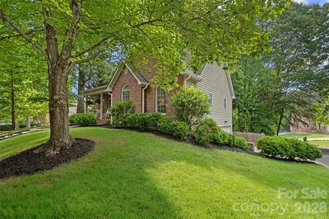 12109 Baywoods Drive Tega Cay SC 29708