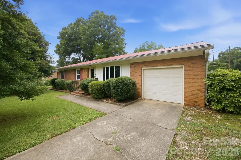 635 Fieldstone Road Mooresville NC 28115
