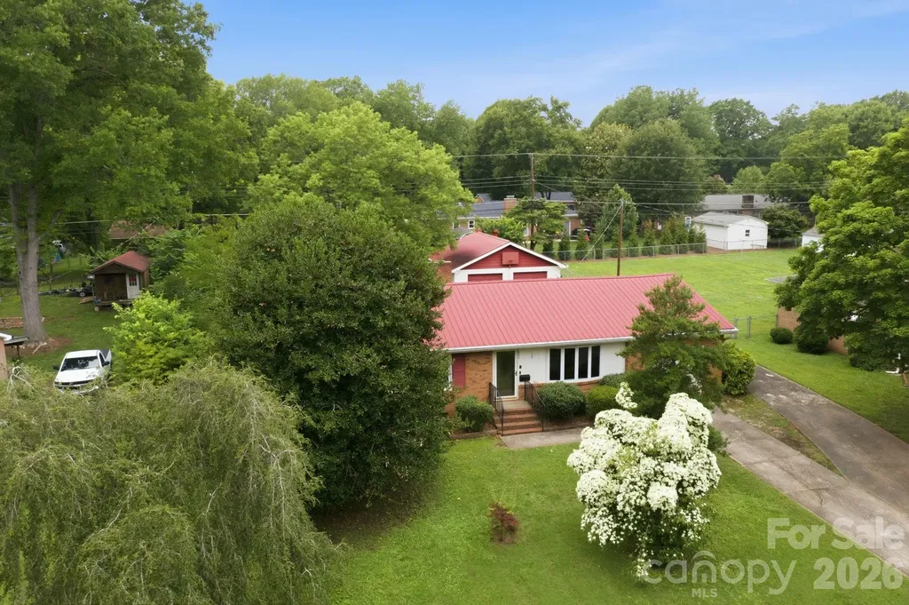 635 Fieldstone Road Mooresville NC 28115