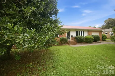 635 Fieldstone Road Mooresville NC 28115