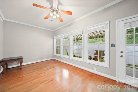 1524 Royalty Circle Statesville NC 28625