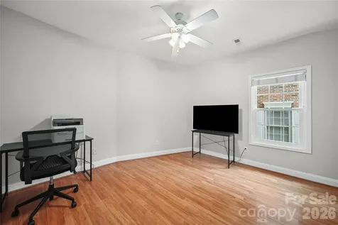 1524 Royalty Circle Statesville NC 28625