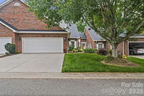 1524 Royalty Circle Statesville NC 28625