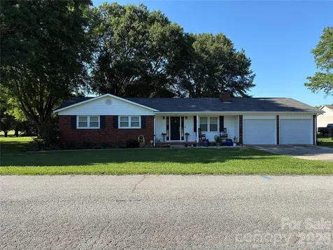 118 Douglas Heights Drive Gaffney SC 29341