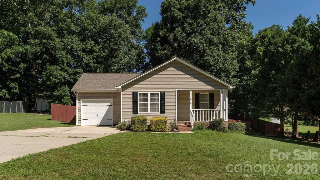 609 Forest Ridge Road Kannapolis NC 28083