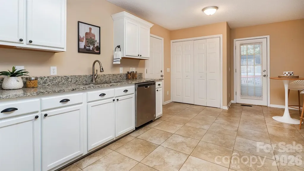 609 Forest Ridge Road Kannapolis NC 28083