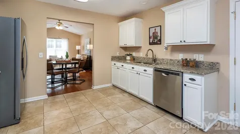609 Forest Ridge Road Kannapolis NC 28083