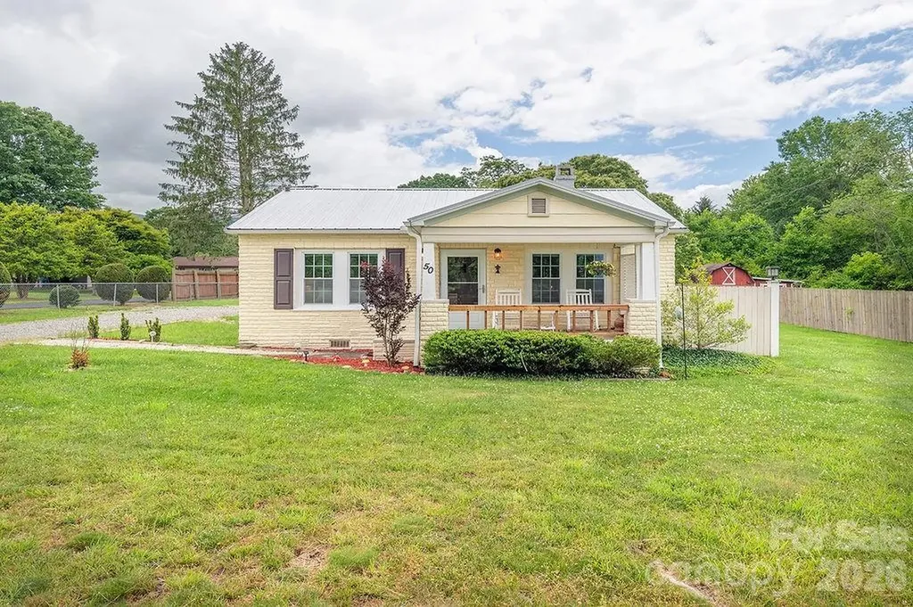 50 Hutchins Road Black Mountain NC 28711