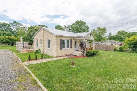 50 Hutchins Road Black Mountain NC 28711