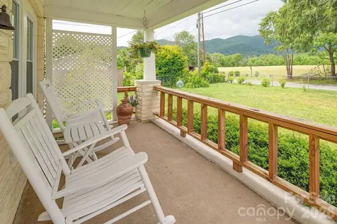 50 Hutchins Road Black Mountain NC 28711