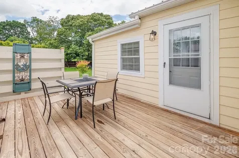 50 Hutchins Road Black Mountain NC 28711
