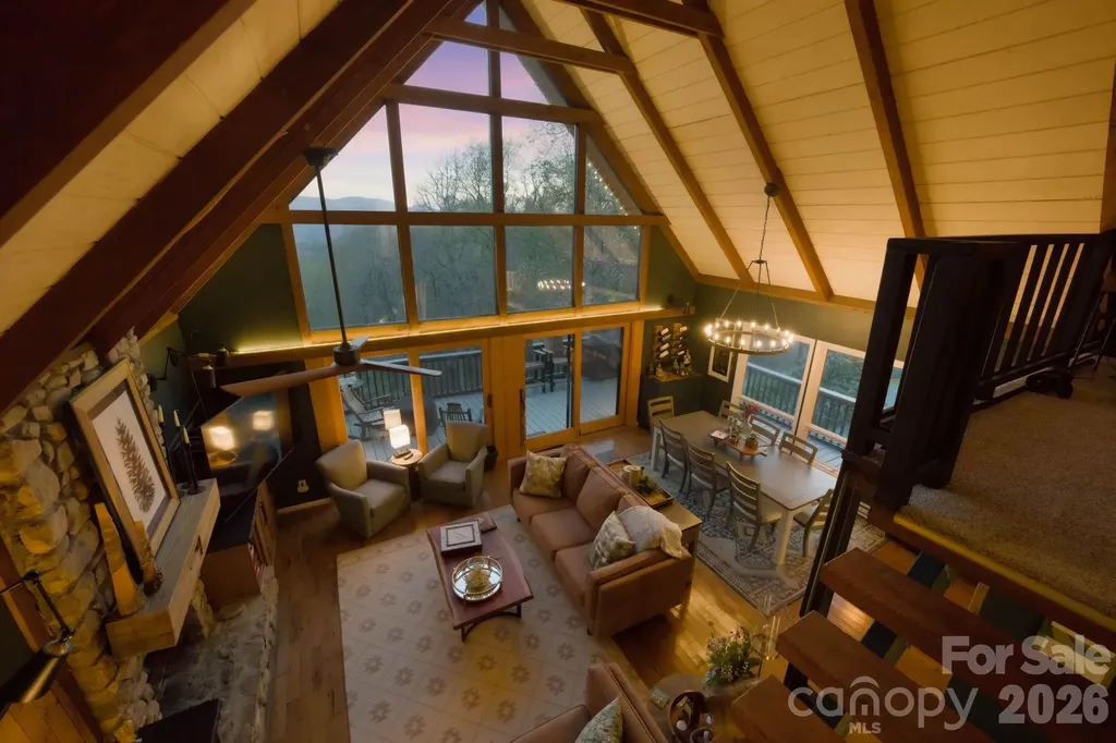 429 Green Cove Road Sugar Mountain NC 28604