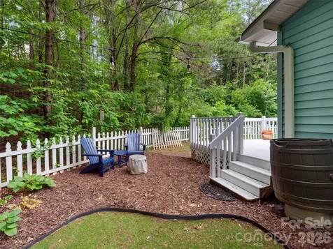 39 Rocking Porch Lane Asheville NC 28805