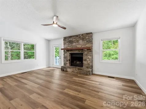 39 Rocking Porch Lane Asheville NC 28805