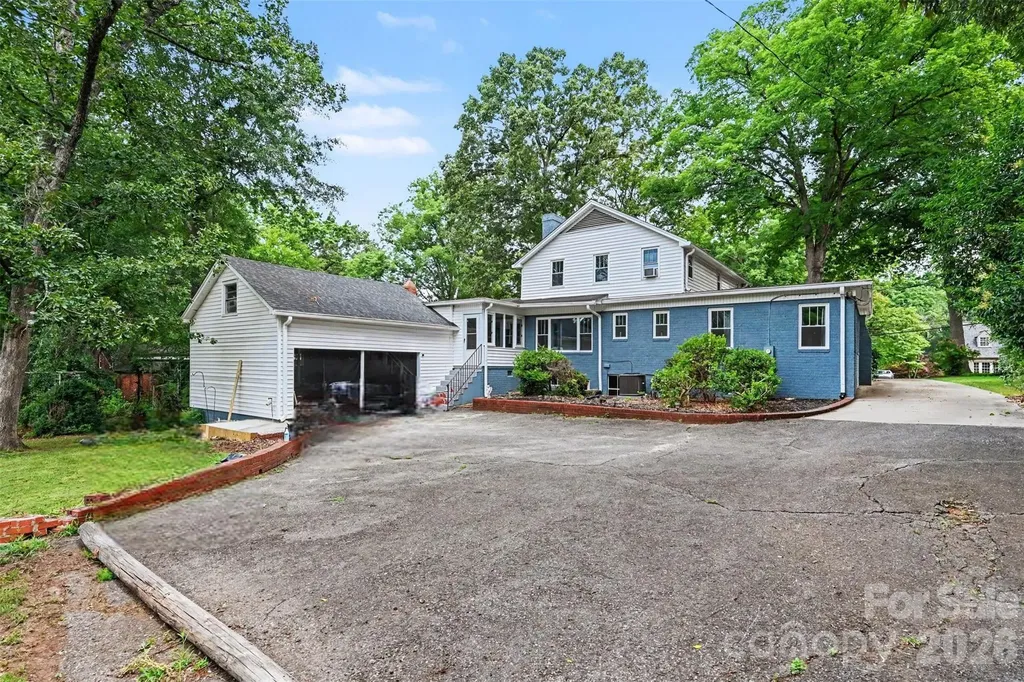 855 W Marion Street Shelby NC 28150