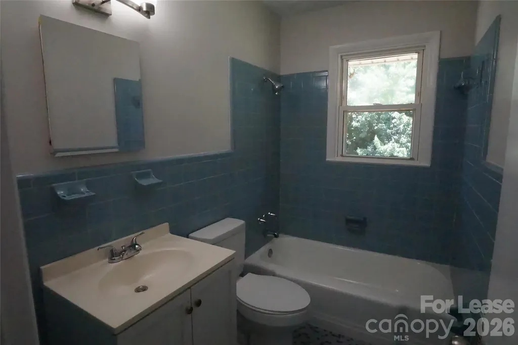 130 31st Avenue NW Hickory NC 28601
