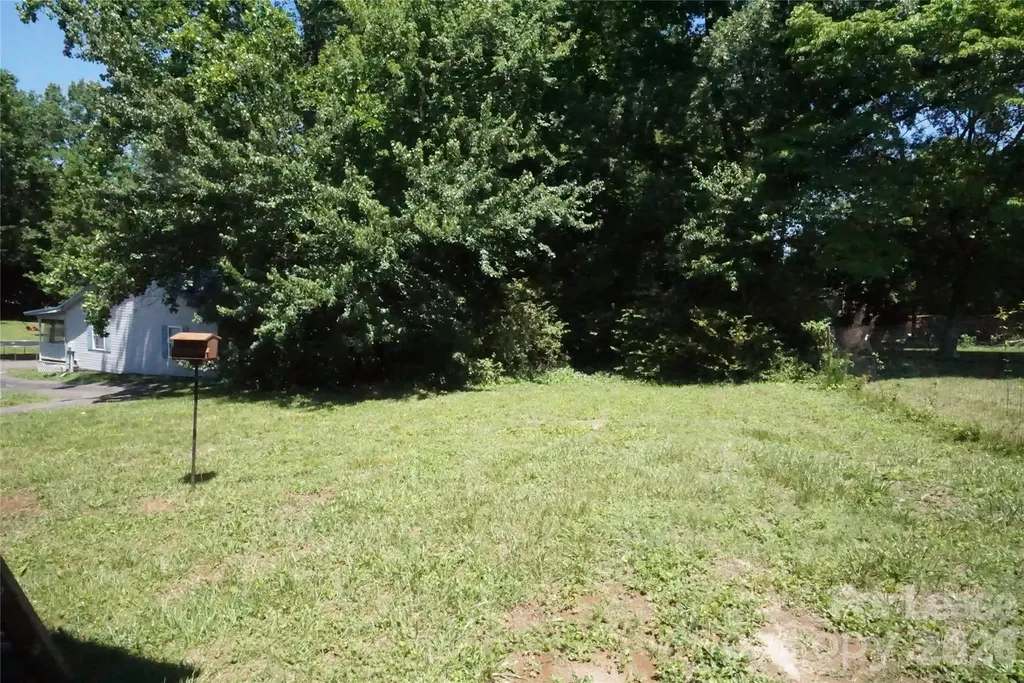130 31st Avenue NW Hickory NC 28601